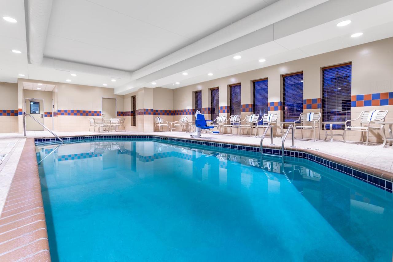 Hampton Inn & Suites Minneapolis St. Paul Airport - Mall Of America Bloomington Eksteriør bilde