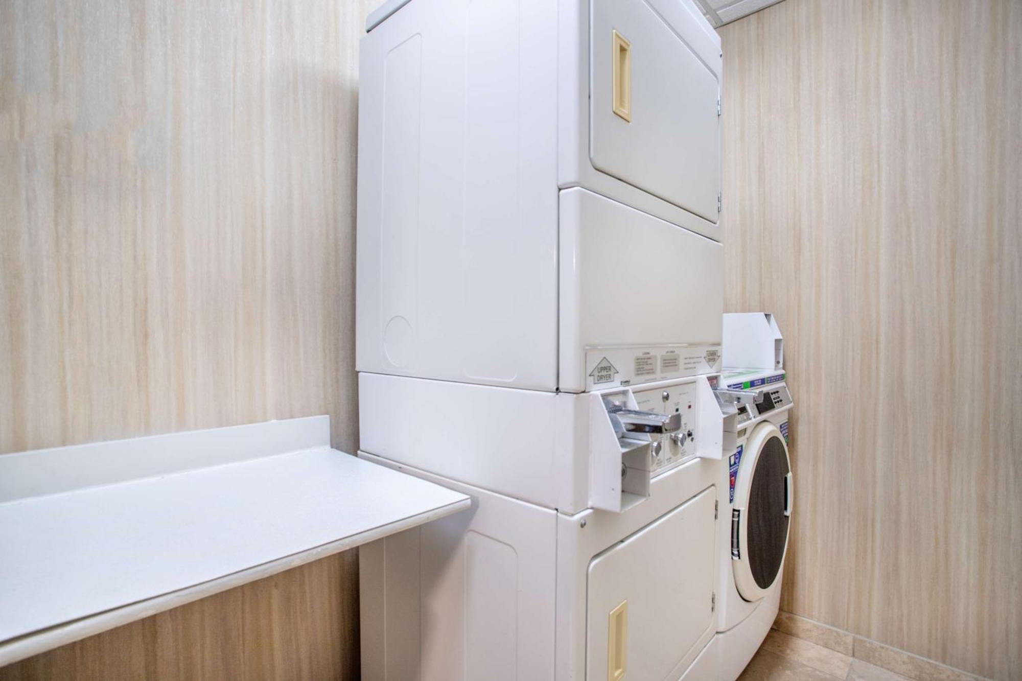 Hampton Inn & Suites Minneapolis St. Paul Airport - Mall Of America Bloomington Eksteriør bilde