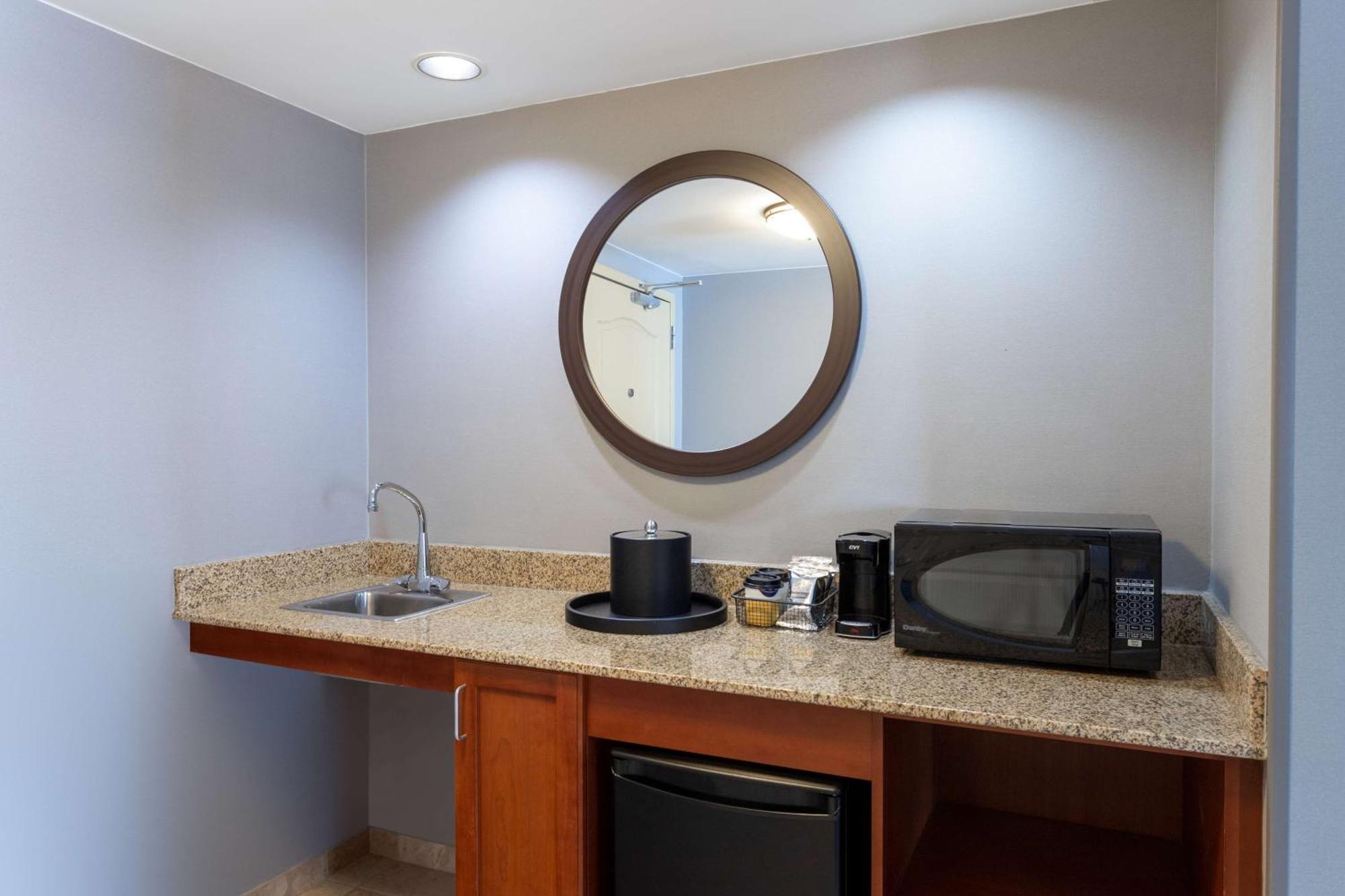 Hampton Inn & Suites Minneapolis St. Paul Airport - Mall Of America Bloomington Eksteriør bilde